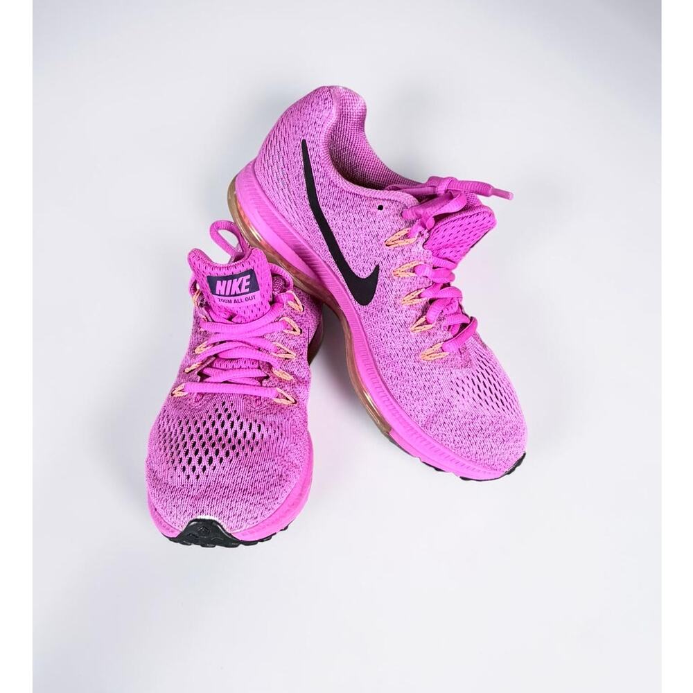 Nike Zoom All Out Low Women’s 7.5 Fire Pink Running Shoes 878671-600